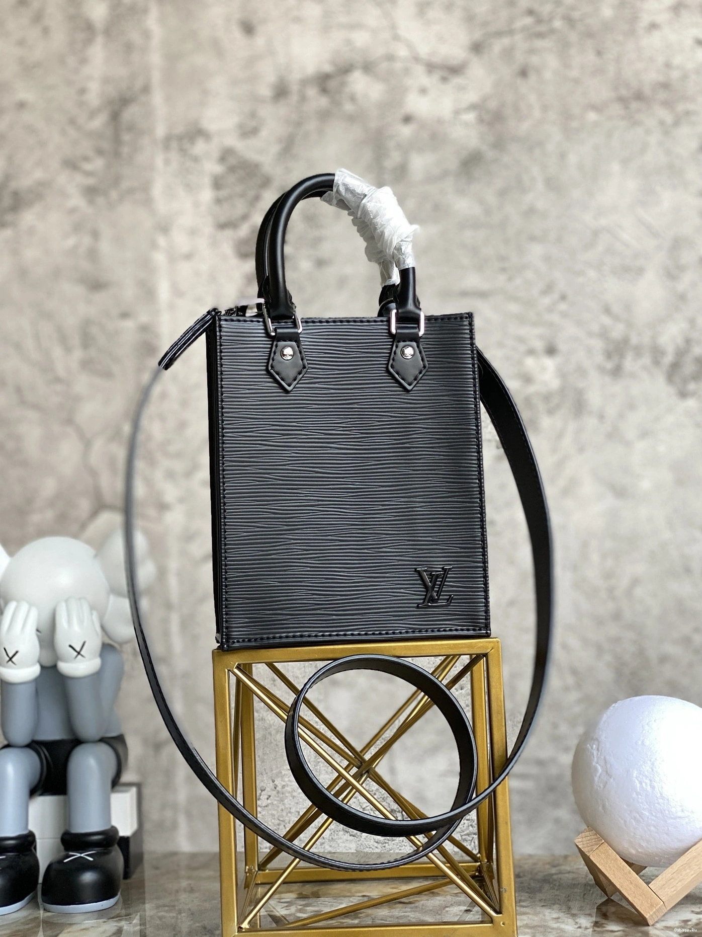 PETIT SAC VUITTON PLAT LOUIS 0508